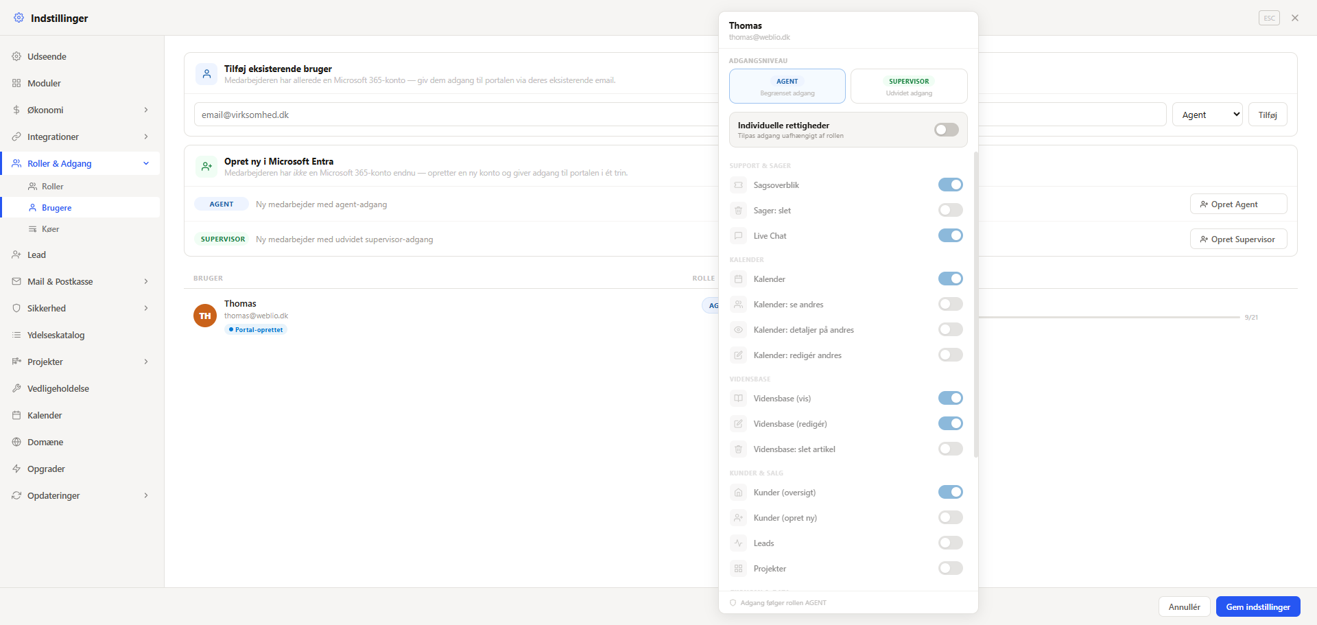 Popup i BetterDesk til at invitere en bruger med valg af adgangsniveau Agent eller Supervisor og individuelle rettigheder